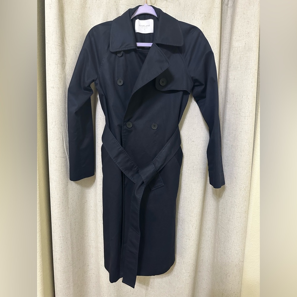 Everlane navy color trench coat xs